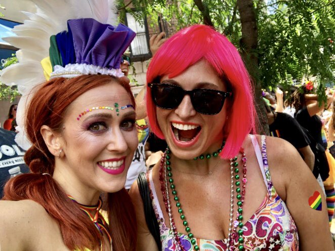TourGuideNY's tweet image. The Happiest most colorful day of the year! Happy pride! 🌈🌈 #PrideNYC #abc7NYPride @NYCPride #Prideparade2019