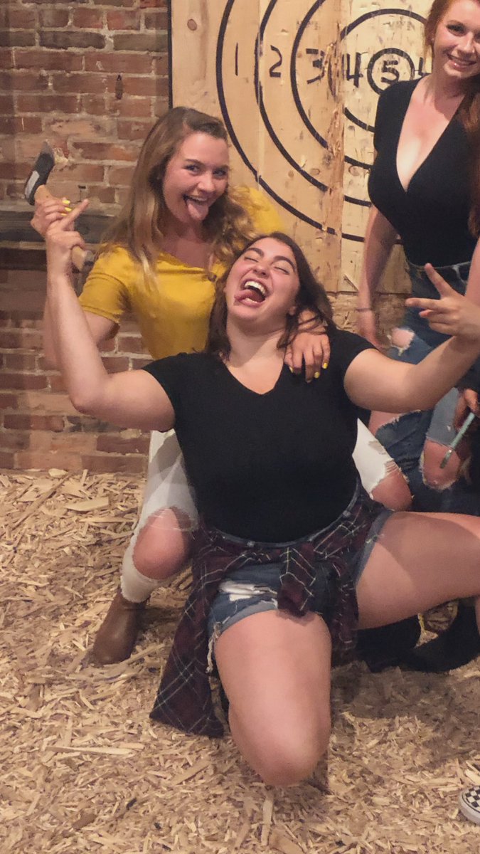heathercasey_'s tweet photo. Can you tell who the wild sisters are? #personalitypic @Stephanie_mhg https://t.co/WkIYnEWt76