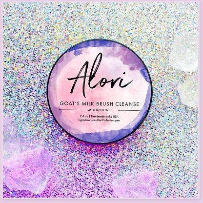 🌙 Recharge Your Brushes with Moonstone 🌙

This month's limited edition brush cleanse won't leave you wishing on shooting stars...