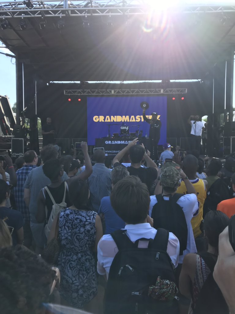 Mingbot's tweet photo. .@djflash4eva is killing it on the National Mall. Seeing a legend in action! Thanks #2019Folklife. #2TurnTables #HipHop #DCLove https://t.co/VkPLPCtvAQ