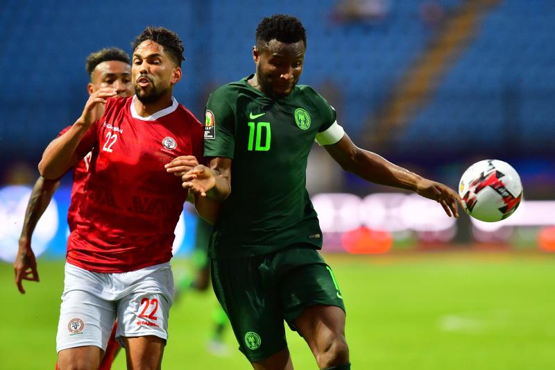 UreportKe's tweet photo. Full-time: Nigerians have been stunned!
Can Kenya emulate Madagascar and defeat Sadio Mane’s Senegal?
Madagascar 2-0 Nigeria
Burundi 0-2 Guinea
#TotalAFCON2019
#MADNGA
#BDIGUI
#AFCON2019
#AustrianGP https://t.co/sE0hLRxZah