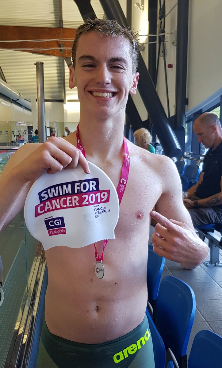 Fantastic to watch <a href="/max_jameson00/">Max Jameson</a> and <a href="/CharleyLang4d/">Charley Langford</a> swimming for cancer research tonight in the world record attempt. Well done and thanks to everyone who has supported. fundraise.cancerresearchuk.org/page/swim-for-…
