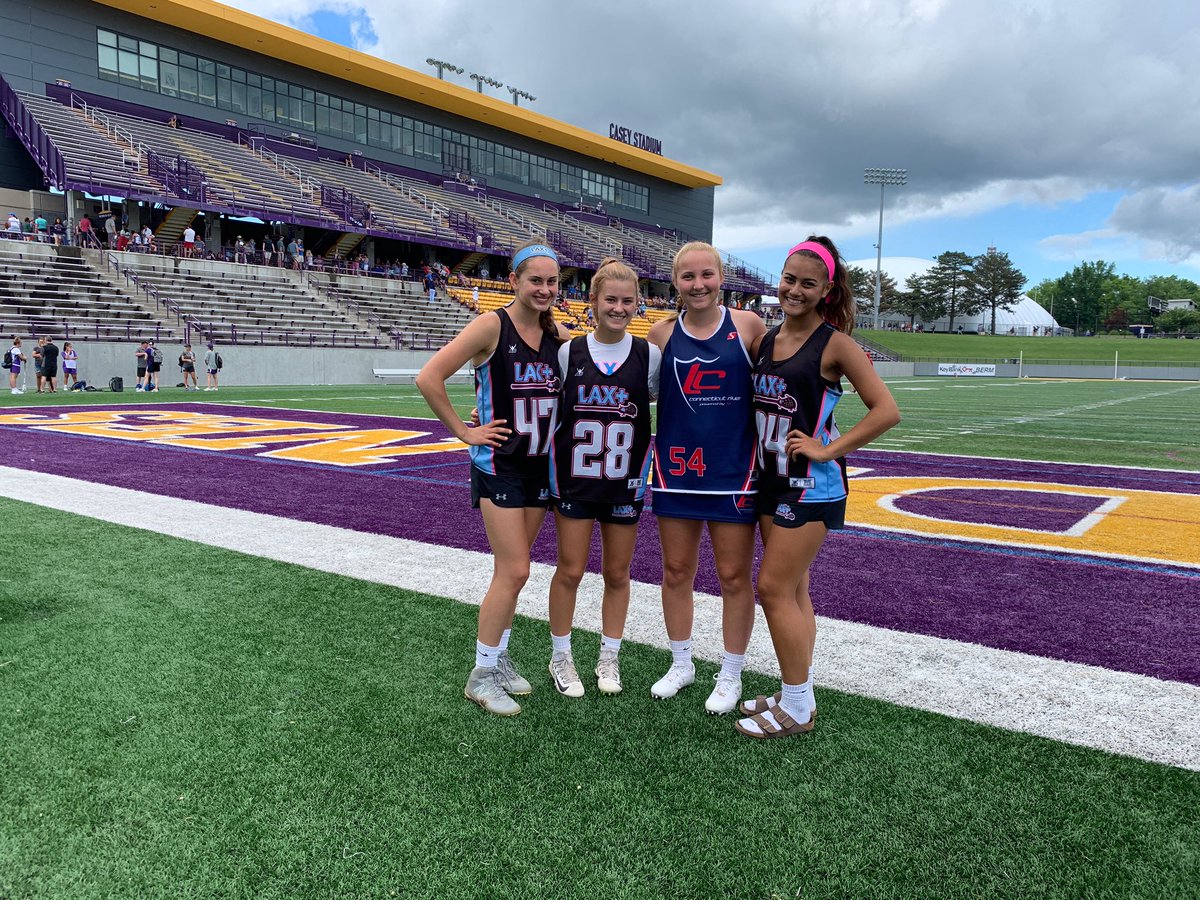 sdubglax's tweet photo. I spy some bobcat laxers in Albany this weekend!!👀 Great to see them competing at the Capital City Classic @ UAlbany getting 1 DEGREE BETTER #212degrees 🤩😝 https://t.co/JKS4n5m9KY