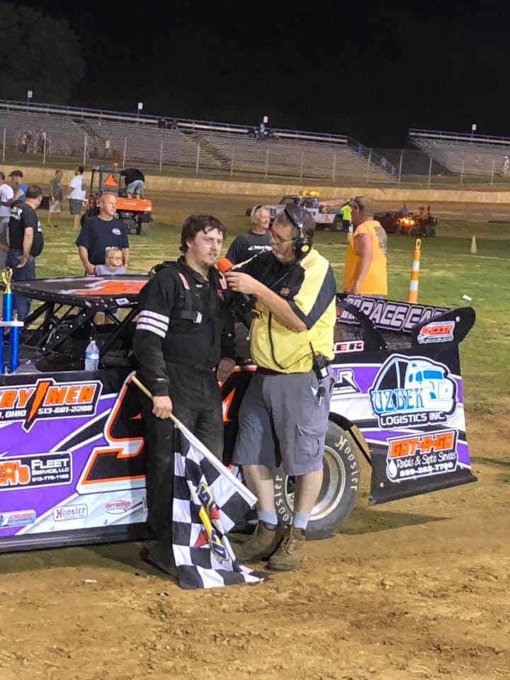 Hedger94's tweet photo. Win #3 on the year @FlorenceSpdwy last night. Had to get around some tough competition in the feature. Was a great learning night for this car too. Thanks to the crew and all of our sponsors. #batterymen #uzbeklogistics #DRFleet #GotAGoSeptic @slickergraphics #Club29racecars https://t.co/fYs3leH1eQ