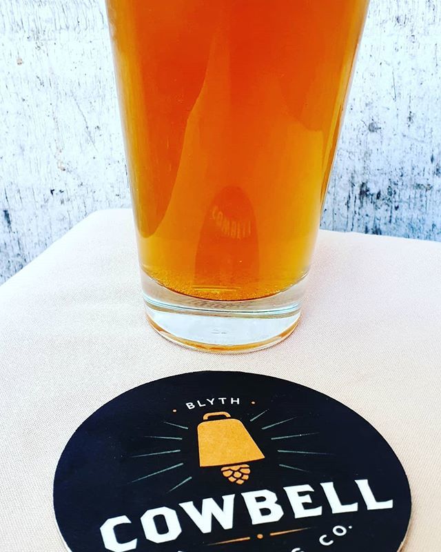 Our new guest tap is here.
'Absent landlord ' from cowbell brewing Co. Why not come on over and enjoy a pint  for Canada day.
Part of the proceeds will go to kids hospital. 
#gastropub #beer #refreshing #torontobeer #kidshospital #torontobar