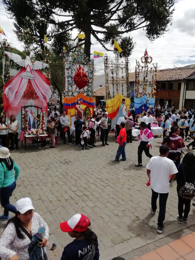 El sincretismo cultural del Corpus Cristi, agradecimiento a Cristo por las cosechas y la celebración del Inty Raimi,es una de las riquezas de nuestro país.Agradezco a la comunidad por invitarme al 1er Aniversario de su Declaratoria como Patrimonio Cultural Inmaterial del Ecuador.