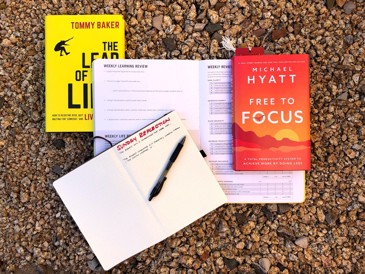 Thomas Baker tweet media