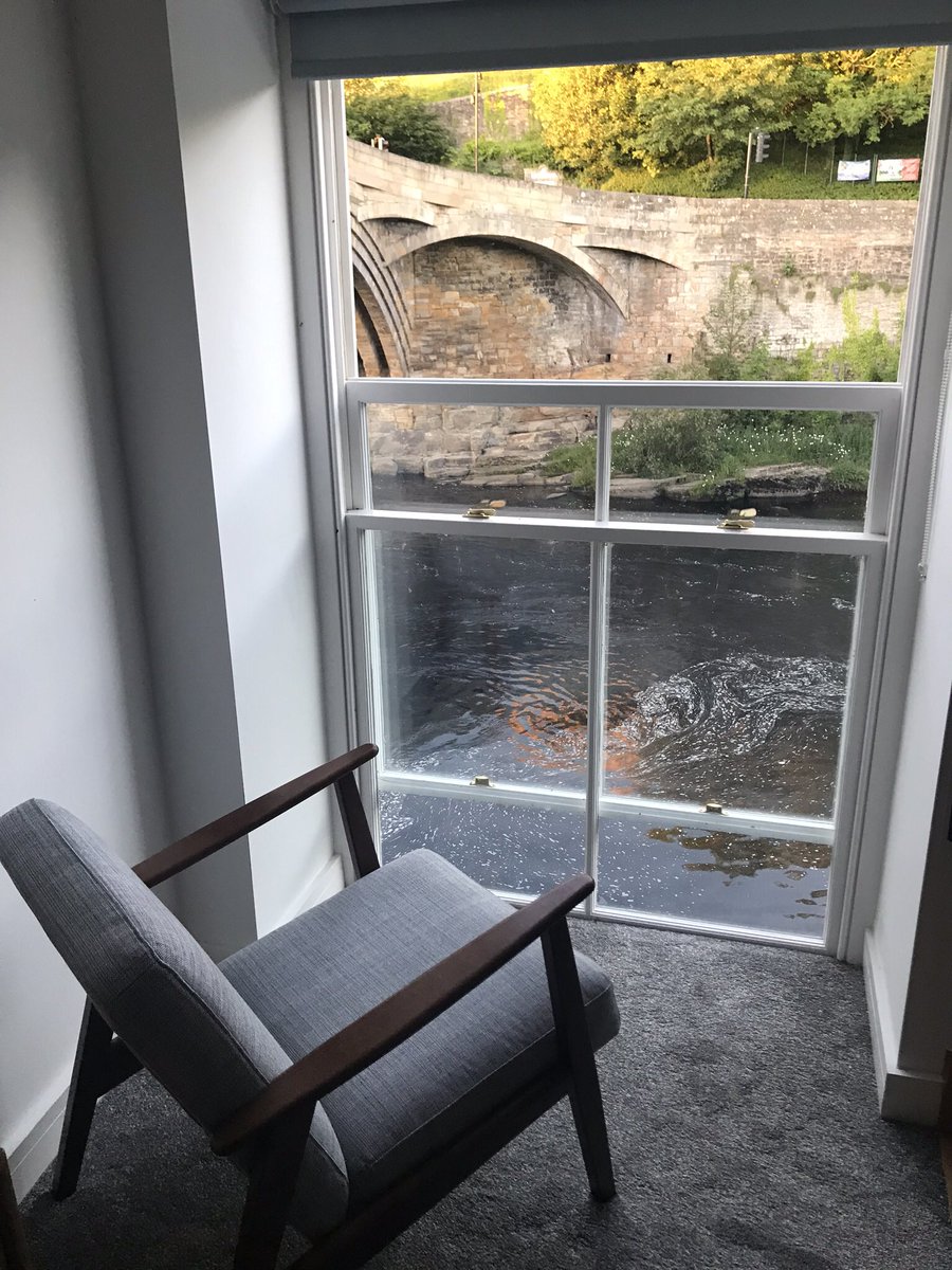 There’s no better way to start a break here than pouring a drink or making a cuppa and sitting enjoying the view!  #BarnardCastle #RiverTees #Teesdale #Weardale #longweekend #airbnb @Airbnb @Airbnb_uk @FiveRiverside