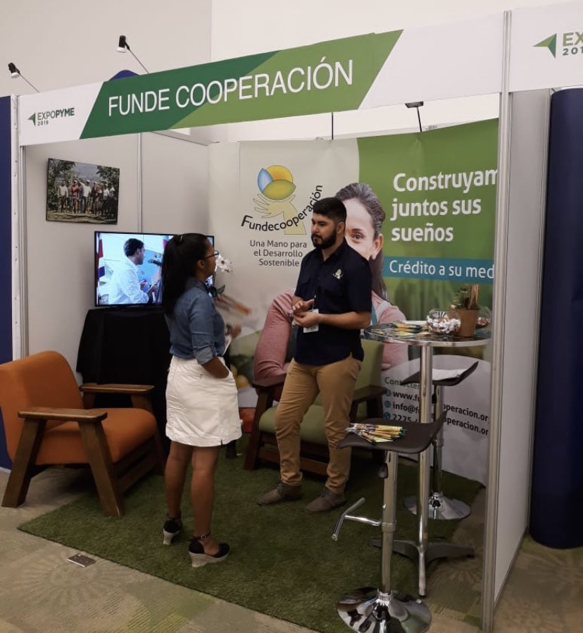 Fundecooperacin's tweet photo. Estamos en la #ExpoPYME2019 hoy en su último día de 9am a 7pm en el Centro de Convenciones. Acompáñenos en el Stand de @Fundecooperacin y reciba información de Crédito a su Medida. Somos parte del #StarupWeekend https://t.co/ekWeFfsyY0