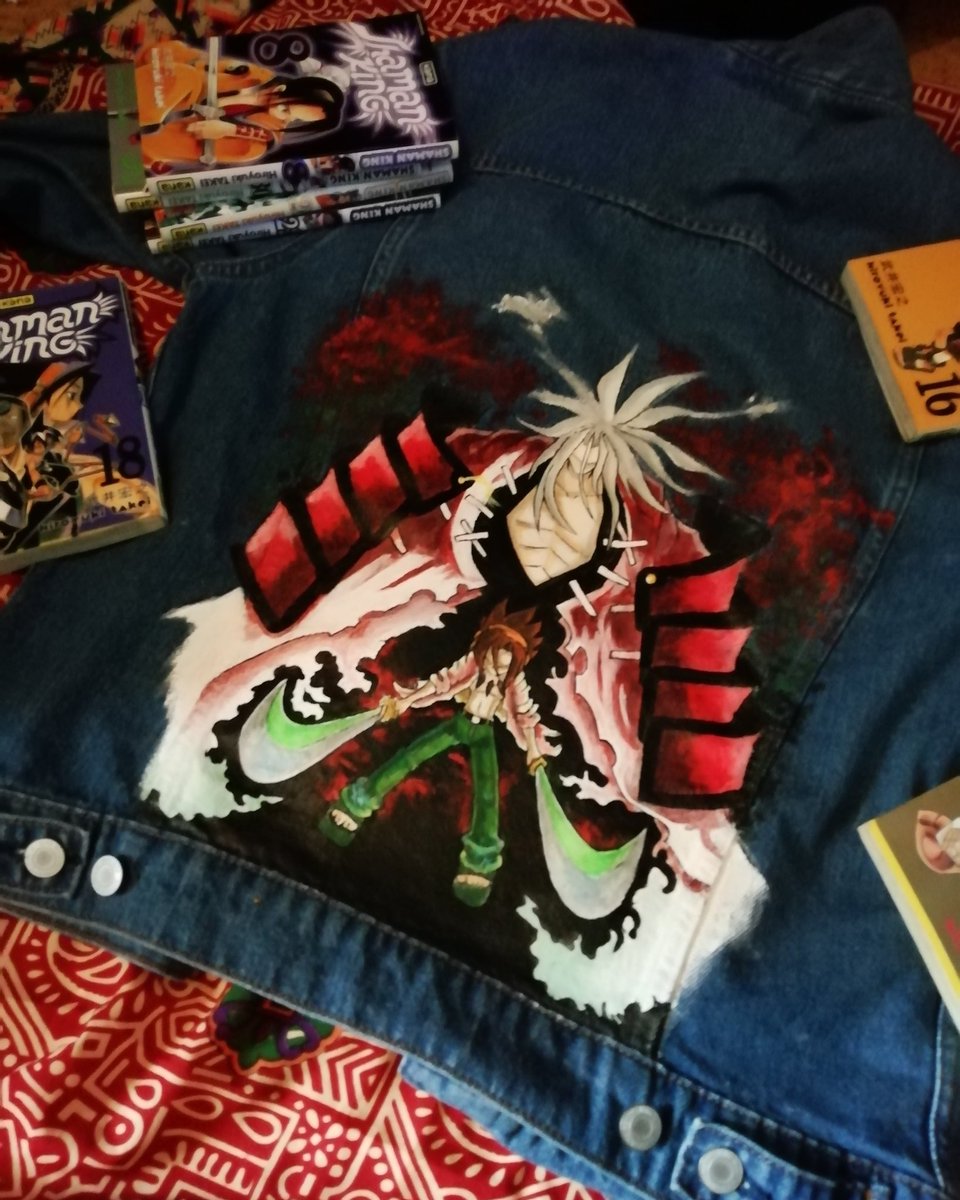 Somnuuus's tweet photo. Je vous propose un concours aujourd'hui, tentez de gagner une veste customisé de ton choix sur le thème des manga ou autour du japon. Pour celà il suffit juste de rt et follow mon compte. J'ai peu de followers donc les chances sont assez importante (un aperçu de mes travaux)🌞 https://t.co/vs4QXQDYbJ