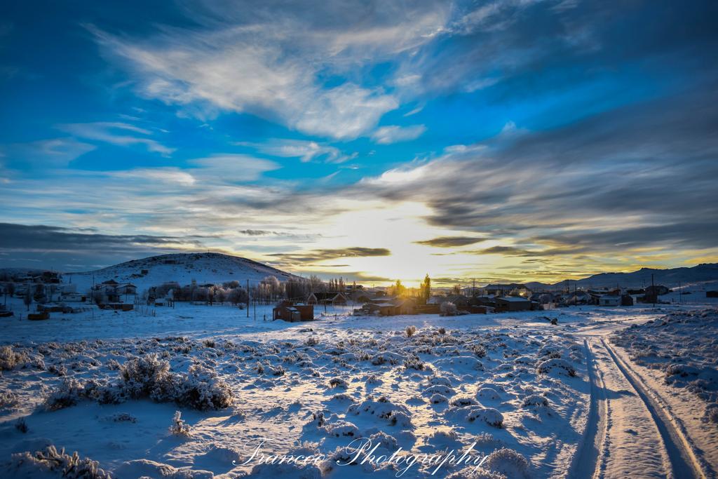 Franco_ph19's tweet photo. #Argentina #Chubut #patagonia #meseta #lagunitasalada #invierno #nieve #atardecer #photography #FOTOS #surargentino #chubutestuviaje #nikond5300 https://t.co/6lig8ZNI5G