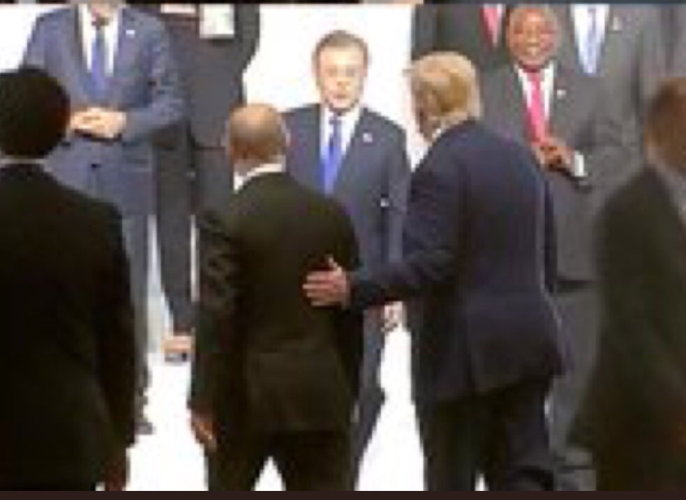 TapestryofPeace's tweet photo. @GOPLeader @POTUS Kim is a killer that staves his people He killed #OttoWarmbier Trump is adoring him exchanging love notes HONORING Kim 
What is wrong with you house minority leader?  
Communist much? 
#TrumpCommunism https://t.co/a0XFSlCXU4