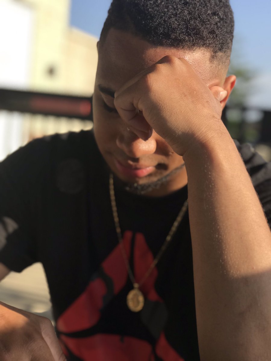 CoachWhitley5's tweet photo. Barber gave me that Boosie Fade 🤦‍♂️ I got to rock it now🤷‍♂️ #BoosieBoo https://t.co/1icSfzpP9g