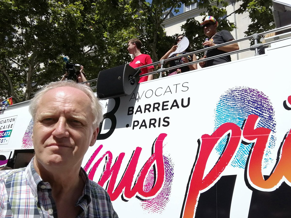 KaufRev's tweet photo. @BasileAder @CNBarreaux @Avocats_Paris https://t.co/6zXK5Uggys