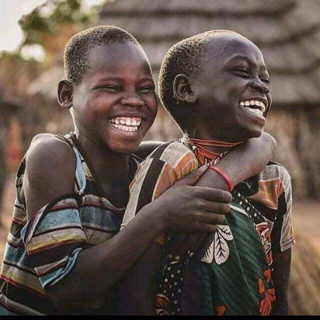 ACEPAKADE's tweet image. Ayeyeye Mothupe😂😂😂😂 #Uyajola99