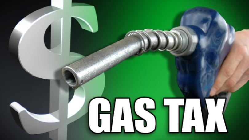 c_hansen84's tweet photo. Don't forget to fill up today. Gas tax hikes kick in tomorrow. #twill #ILGov #MadiganMachine #GasTax #Pritzker https://t.co/U0HNCmN7Ef