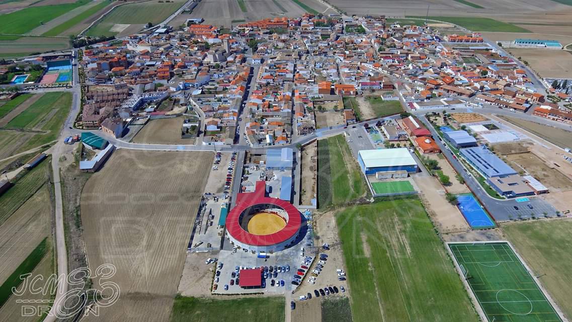 MIGUEL POLOPE GANADOR DEL VI CERTAMEN ALFARERO DE PLATA 2019. 

GANADERÍA TRIUNFADORA DE LOS TENTADEROS : Eusebio Naranjo

Enhorabuena a todos!!

#Villaseca #Cultura #Novilladas