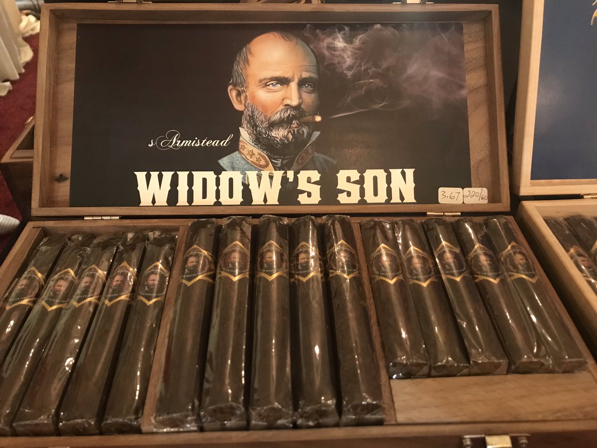 BattlegroundRep's tweet image. Battleground Cigars introduces the “Battallion” cabinet ... three boxes of cigars in an attractive and efficient spacing for your shelves! 

#IPCPR2019