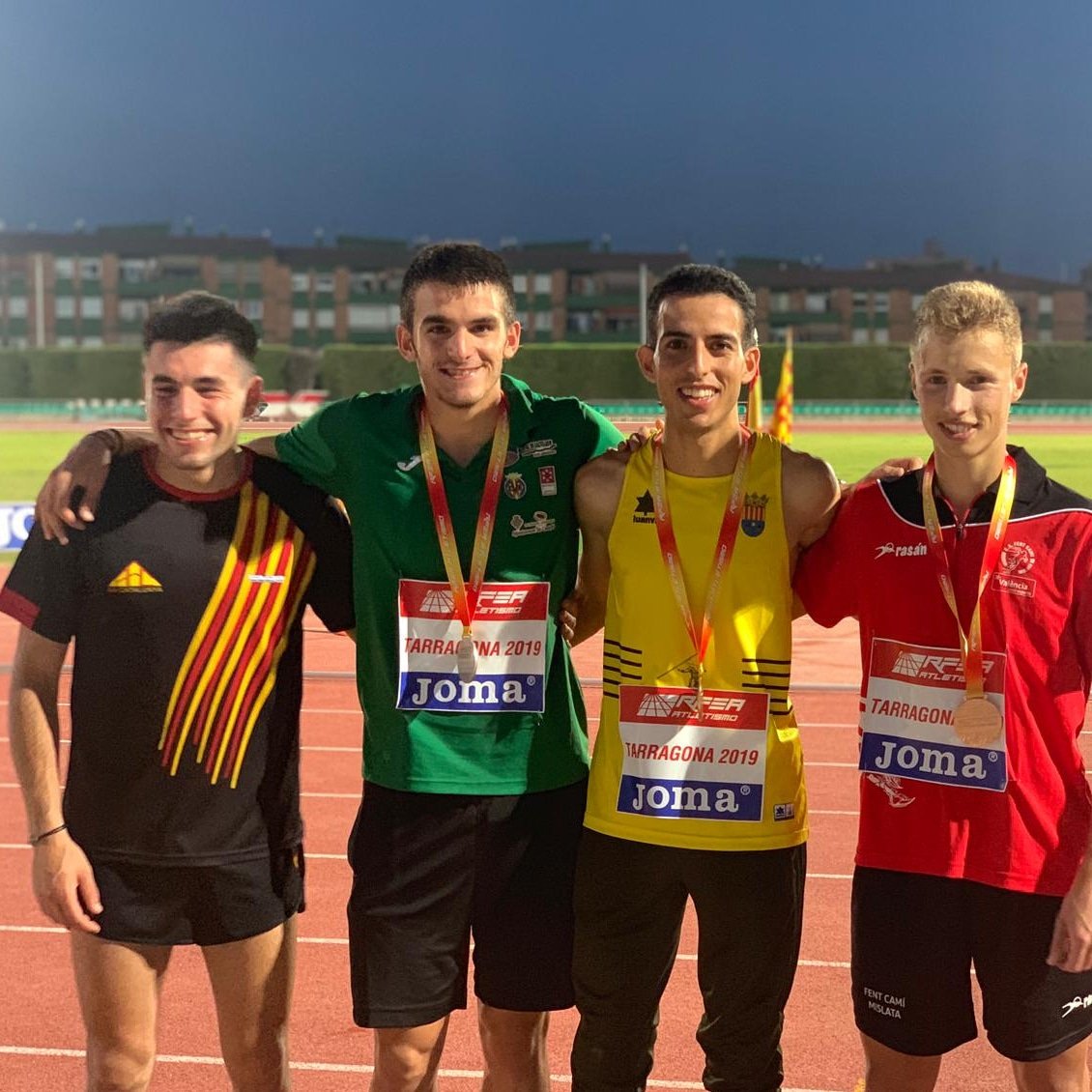 Alejandro Ortuño se proclama subcampeón de España en la final de la carrera de 3000 obstáculos. Vamoooos!!!
#Plata #CabanesOrtuño #VayaTela.