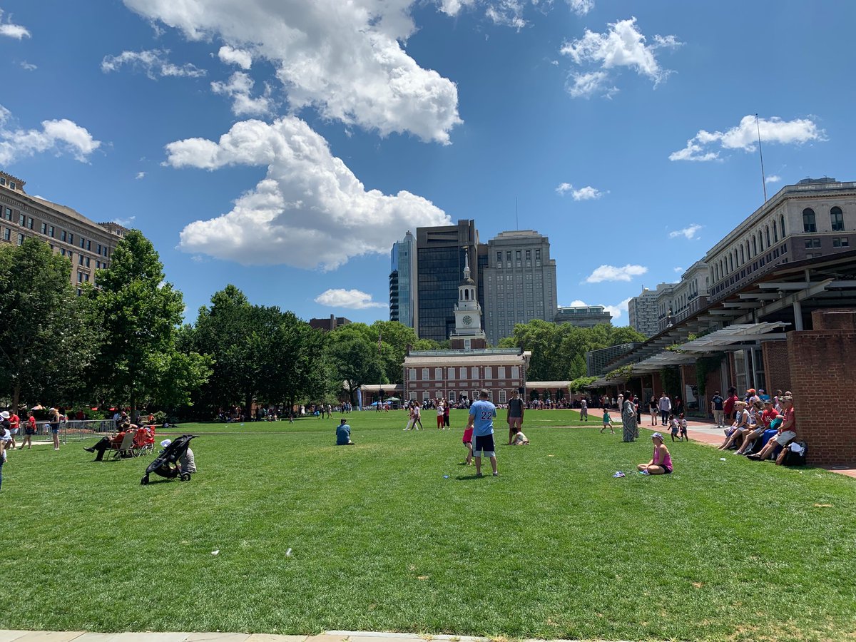NBCPhiladelphia's tweet photo. Day 2 of #WawaWelcomeAmerica includes the #HistoricBlockParty , a screening of Rocky at the @philamuseum and the Gospel at Independence Concert at Independence Hall! Check out @July4thPhilly pictures HERE: https://t.co/F511k8lDTm https://t.co/ZD7cNlwrYi