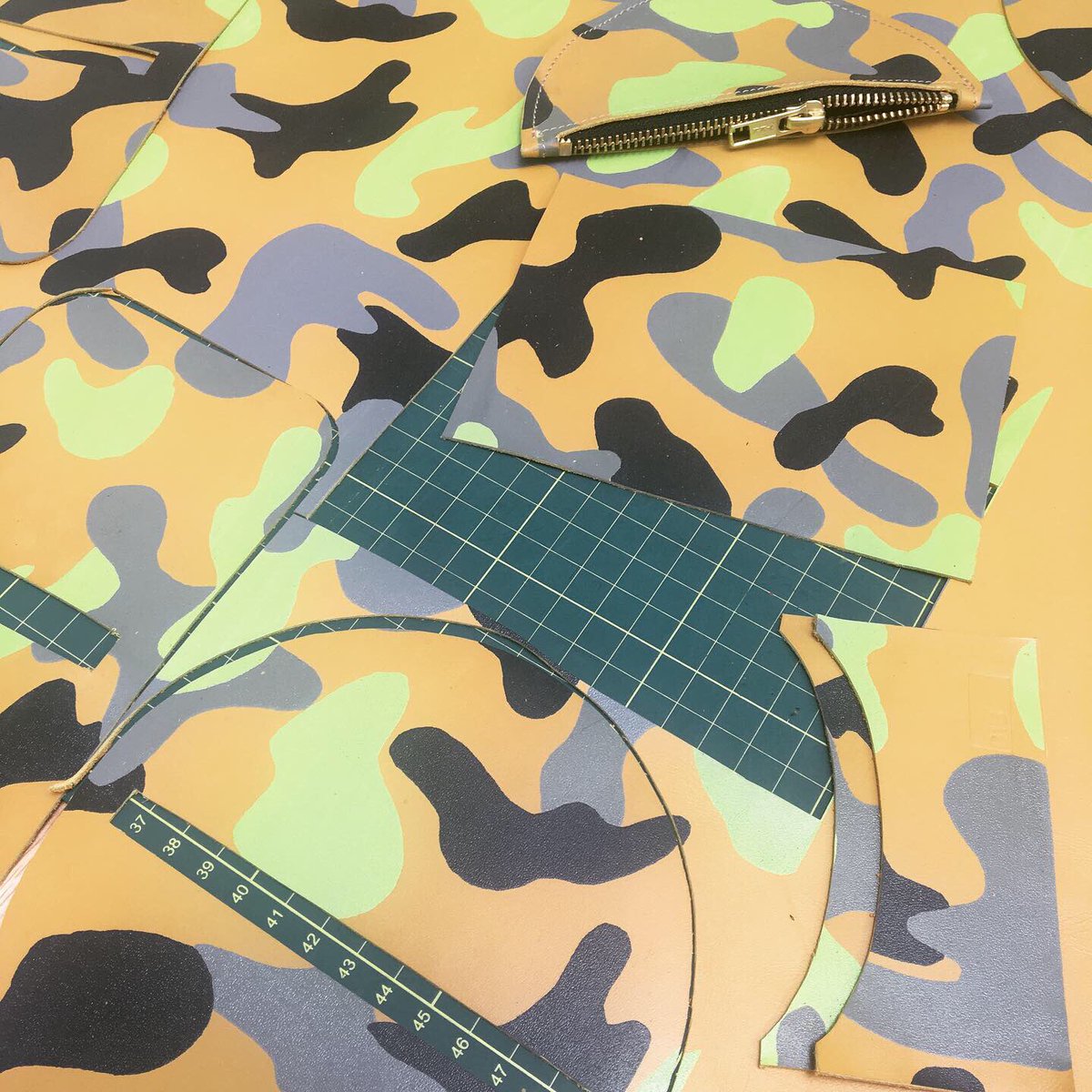 b18 leather tweet media