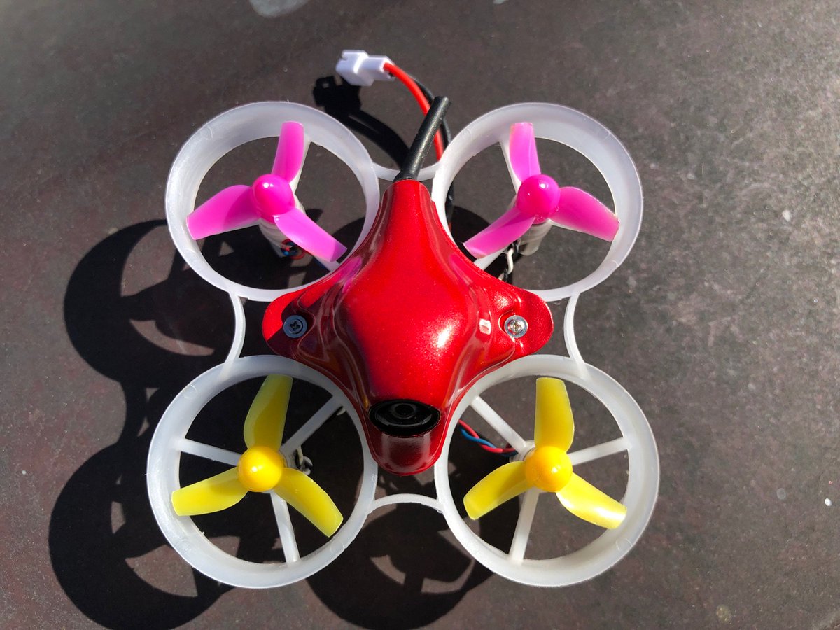 fasttorwaFPV's tweet photo. The red makes her faster!

#beta65s #betafpv #tinywhoop #fpv https://t.co/Oh2ZLdmnvN