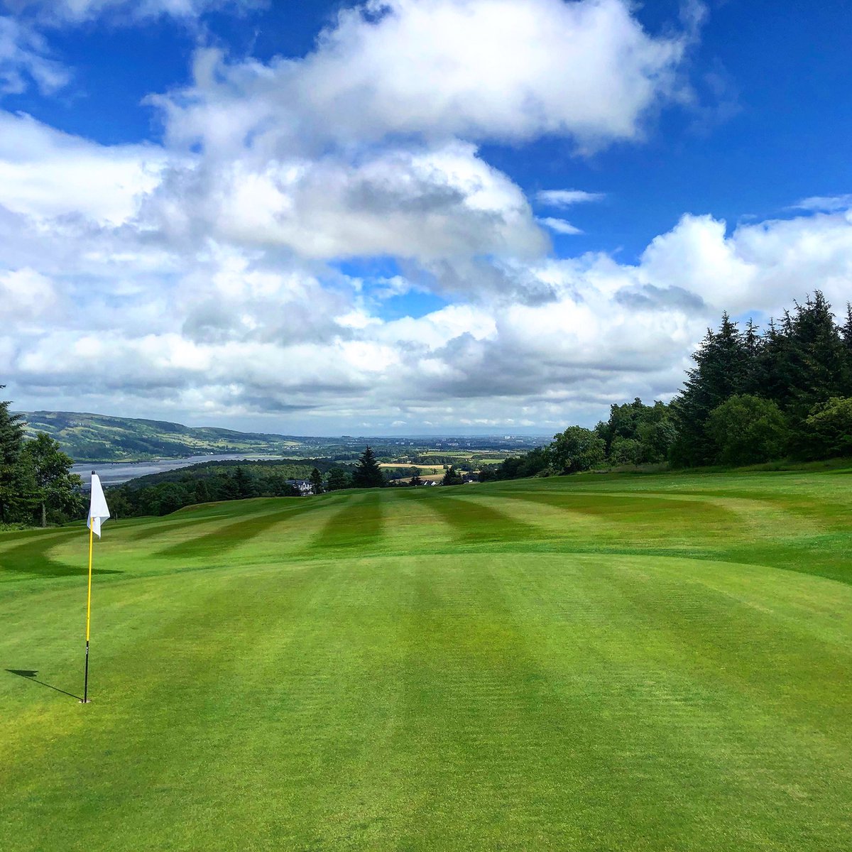 scottishmac1988's tweet photo. Gleddoch House Hotel 

#Gleddoch #Photographer #Photography #Landscape #ThePhotoHour #StormHour #Inverclyde @discinverclyde @VisitScotland #Golf @ScotGolfing https://t.co/CMw3Qnr5Ls