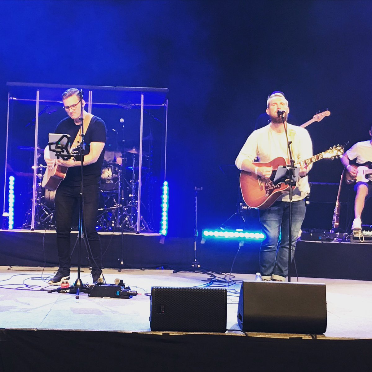 So good being in Sweden this week for <a href="/NewWineSweden/">New Wine Sweden</a> great to be with <a href="/AlfredNygren/">Alfred Nygren</a> . Such a legend and carries so much authority.
📷: <a href="/paulharcourt/">Paul Harcourt</a>