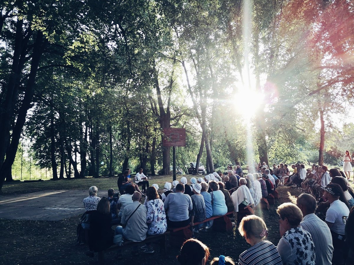 Velomuzika's tweet photo. Tas ir tik skaisti. Pēc skaistas dienas iejukt skaistos cilvēkos. Martišos tas ir viegli https://t.co/Tf9Egy1FoK