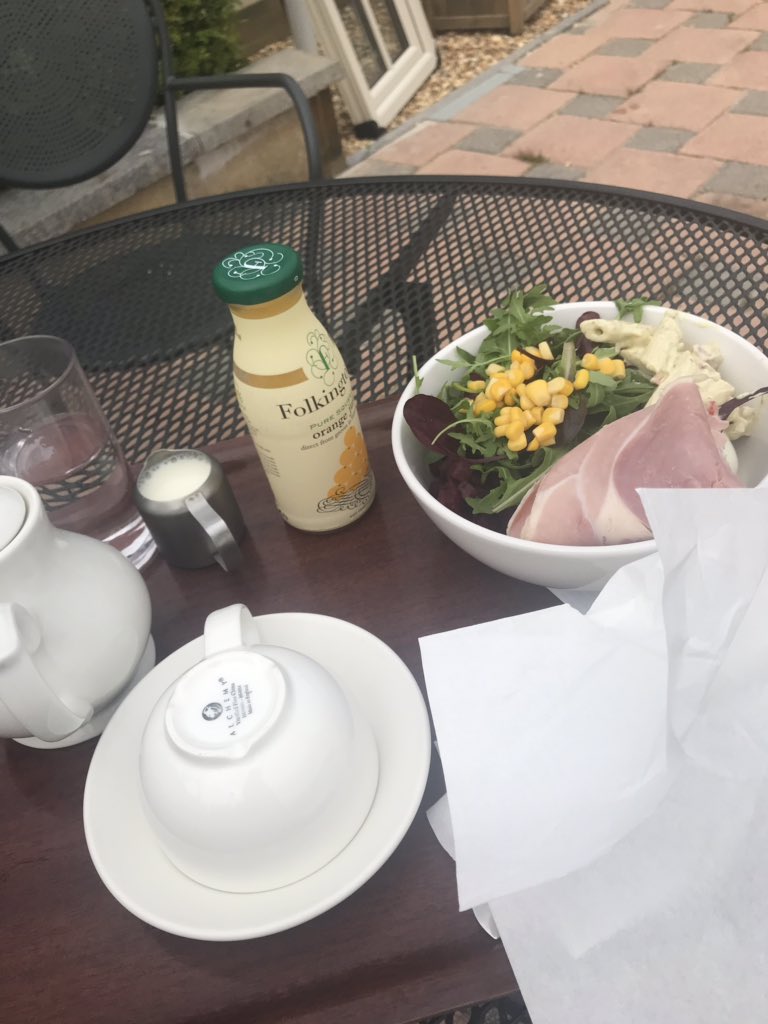 SWSchoolImprove's tweet photo. Actually managed to read some of my book this weekend, eat good food, spend quality time with family and get out and about #ItsNearlySummer #SelfCare https://t.co/Alut6WLSvf