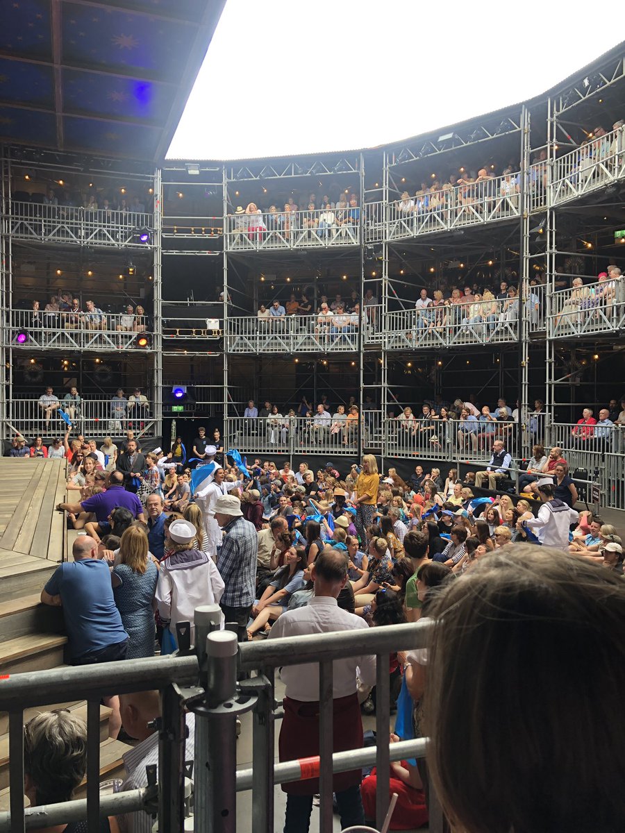 JilltyWhite's tweet photo. And then onto @ShakespearesRT for Twelfth Night. Loved it.. super production and amazing build. Fabulous vision that is just getting better and better. Bravo all! Love the shirts too! Very #3D Dramatically and Demonstrably Different. #Dogosee https://t.co/kPgq1HWkng