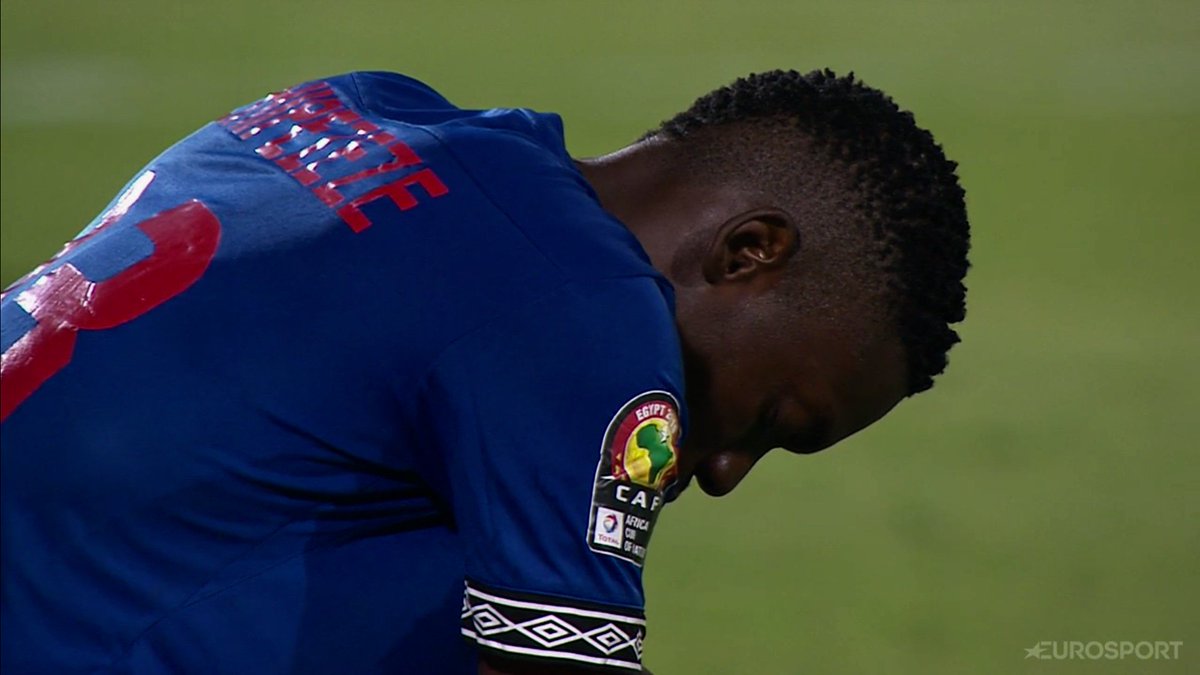 MokweSports's tweet photo. Chin up young man.

Mistakes are common to all of us.

@online_zifa @ChipezezeElvis @Baroka_FC #DRCZIM https://t.co/Sdl6tTePPj