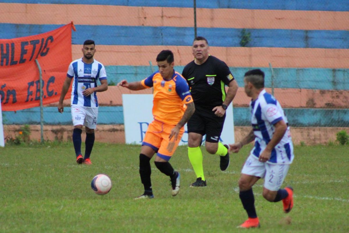 athleticfbc's tweet photo. 🏆 Nacional B  

📅 Séptima Fecha - Primera Etapa

🆚 @22deSet_Prensa 

⏰ Final del Partido ‼️

⚽️ 5-2
( Benjamin Caceres x 3, Geraldo Cañete, José Gonzalez)

📌 Seguimos en la punta, paso a paso 💪🏻 

#VamosAthletic #VamosPorTodo #TodosJuntosAthletic 🧡💙 https://t.co/8bYAr8Pwx5