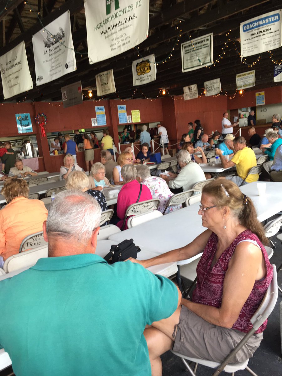 jasongarnar's tweet photo. Couldn’t pass up a visit to Sacred Heart Ukrainian Catholic Church’s annual Ukrainian Festival. Great weather &amp; crowd, even better food. #broomeisgood #broomecounty #summerfestivals #goalloutBroome https://t.co/G2B8HXgABs
