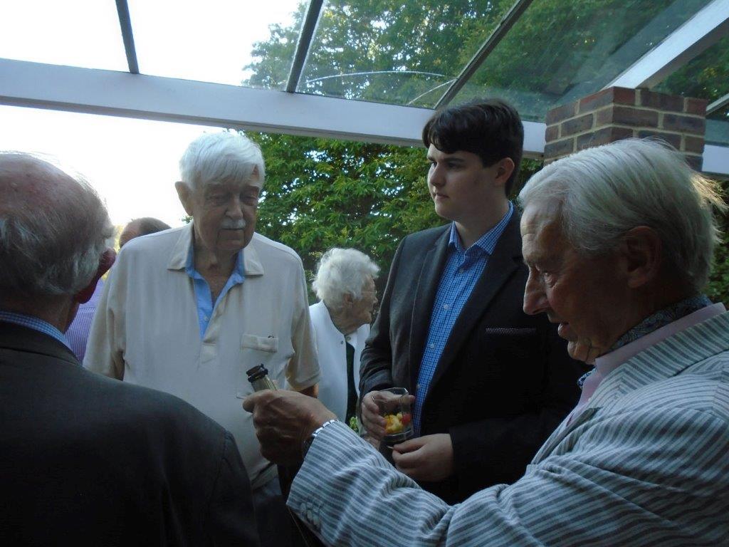 RotaryCantUK's tweet photo. A bunch of over forty Rotarians took part in one of our Club's social highlights of the year last weekend - our "#SafariSupper". Read more: https://t.co/NrNCxzuo0o
👩🍳👨🍳🍽️ #Canterbury #RotaryFriendship #Rotary https://t.co/bH8MzsoYRH