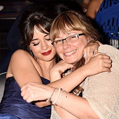 ¿estamos todos de acuerdo que las fotos de camila con sinu son lo mejor que existe? estamos todos de acuerdo