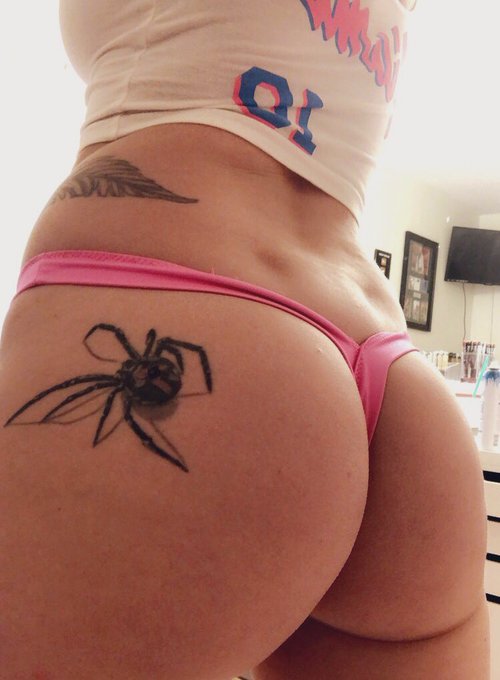 Post baby pics. Ass fat, tits huge 😍 flat tummy in progress 👌🏻 https://t.co/IgTblxlQwh<a href="/tag/tittytuesday"class="tags"><span>#tittytuesday</span></a>