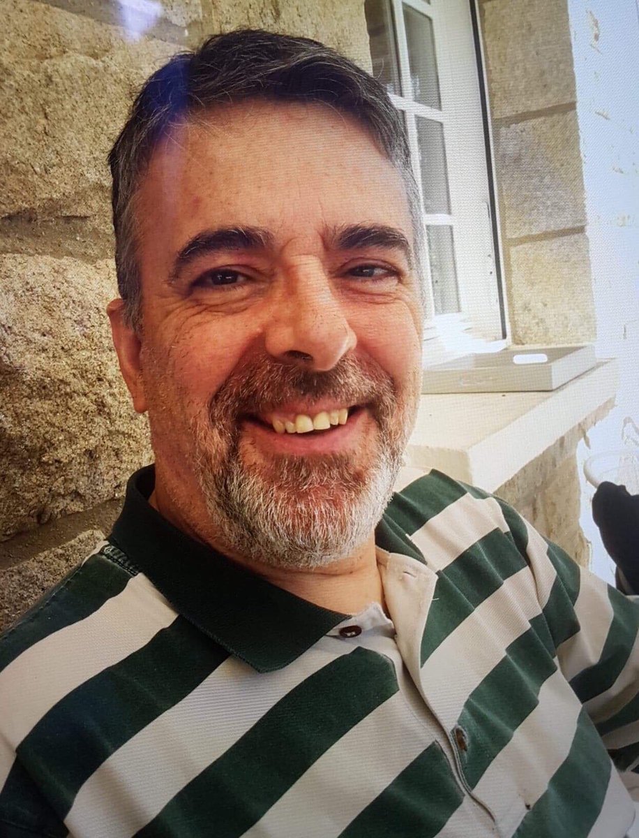SeanDebTry's tweet photo. Il est né un 10 avril 1964,
Nous a quitté vendredi matin

Mon meilleur pote
Celui qui a fait l’homme que je suis
qui s’est battu pour que j’ai une vie bien, malgré les soucis

Le meilleur père que j’aurais pu espérer,
Assez de souvenirs pour une vie entière

Son fiston @_ianis_ https://t.co/YJloIsy5Jf