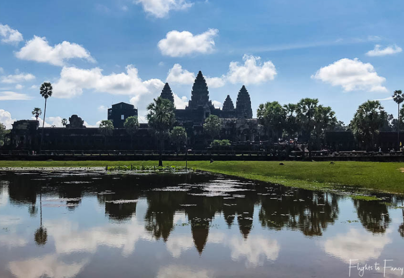 FlightsToFancy's tweet photo. If you are visiting Angkor Wat I've found you the perfect place to stay. The Park Hyatt has an enviable location, impeccable service, outstanding facilities and amazing suites. What more could your possibly want? Check it out here ... https://t.co/dyN76K3sCL #SiemReap #Cambodia https://t.co/JnHBcd1GGs
