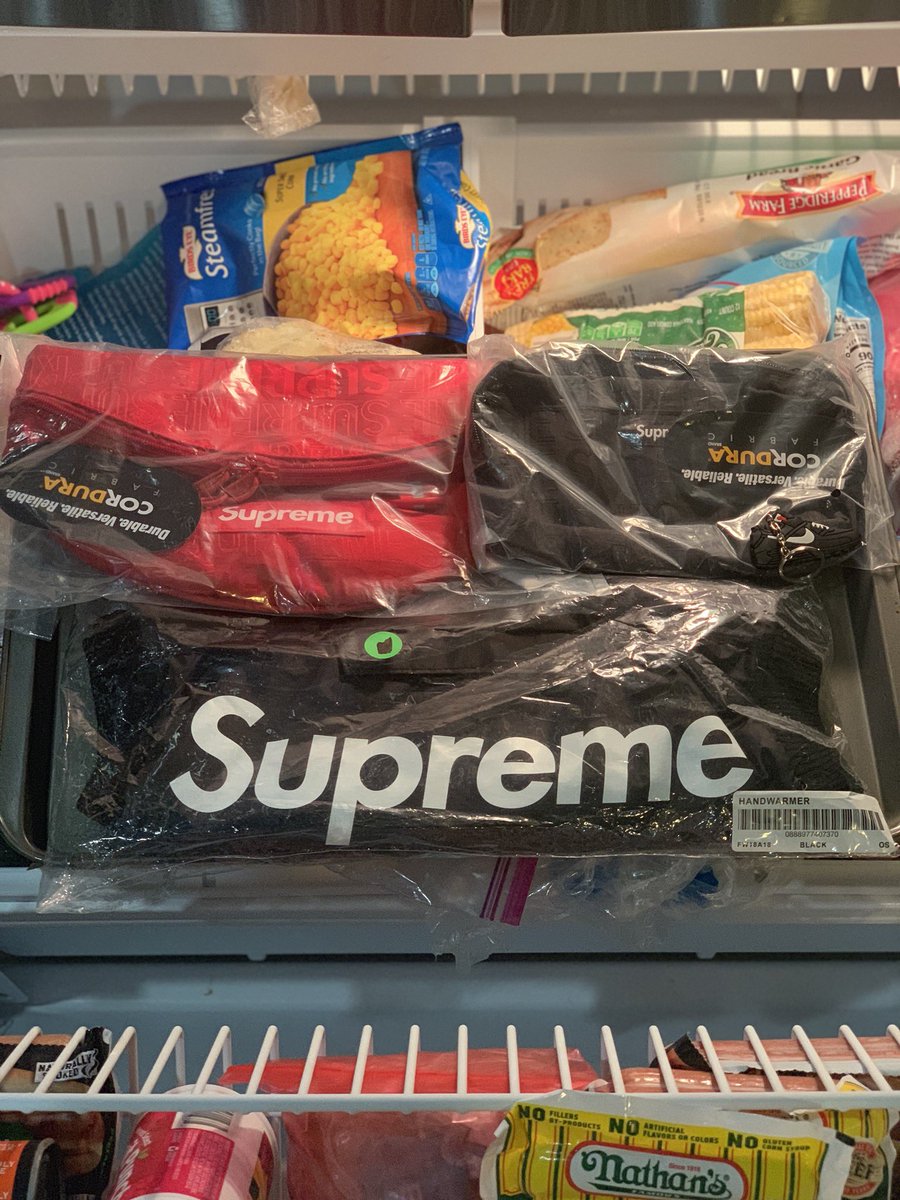 SUPREME ACCESSORIES🔌🔌🔌DM ME NOW TO JOIN.