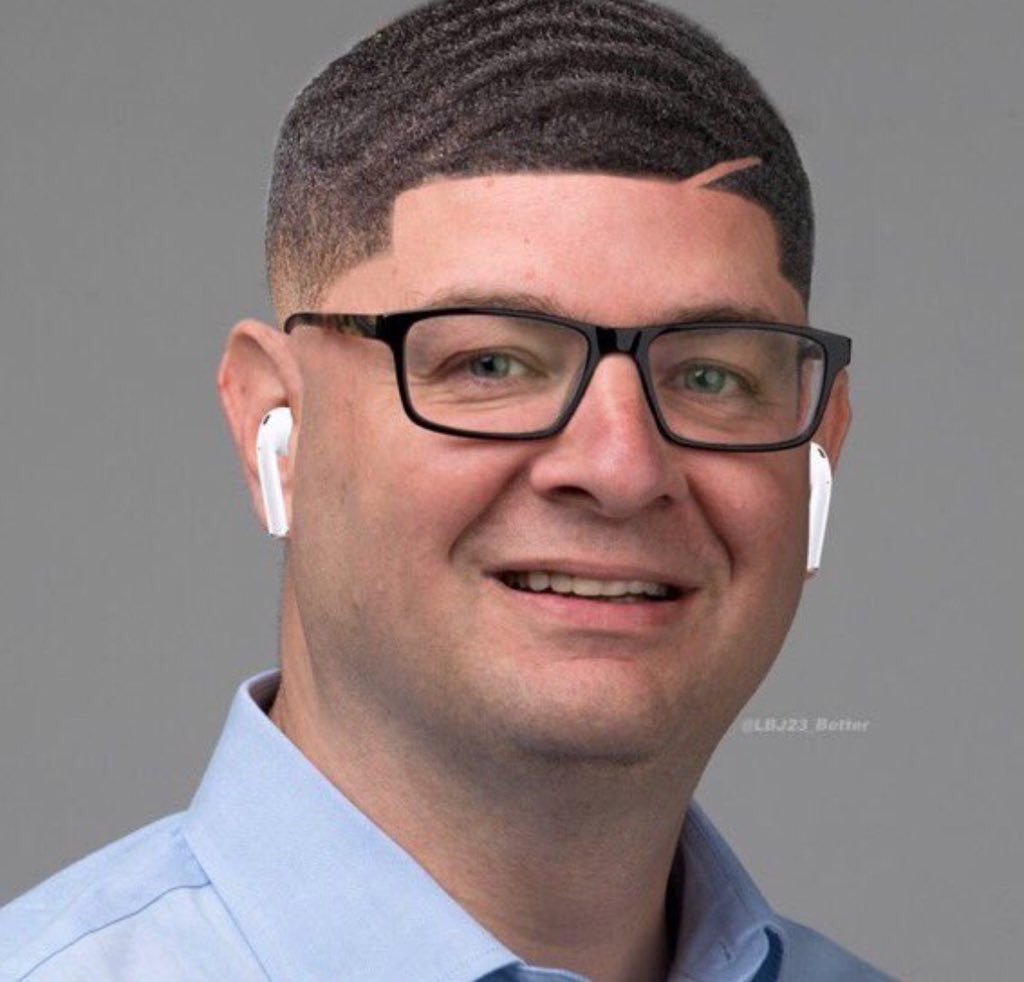 Kyzaxo's tweet photo. @wojespn @notthefakeSVP https://t.co/B9kdJMc6UL