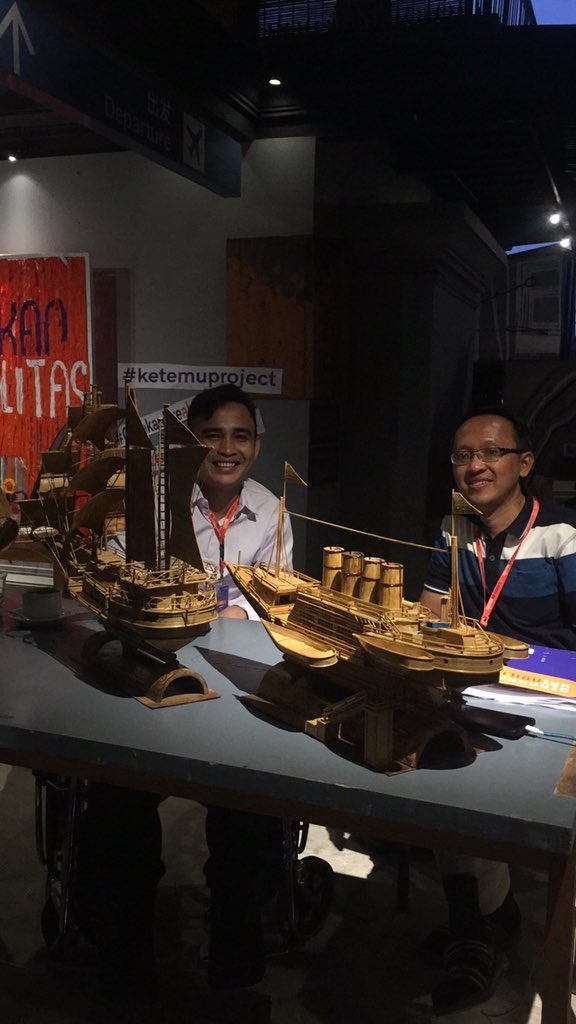 Wow, I really enjoyed taking part as one of the 'Pasar Ketemu' judges and felt that there was a strong group of creative and social enterprises doing such interesting things and collaborating with each other! #GerakanKreabilitas #BCDice <a href="/ketemuproject/">Ketemu Project</a> <a href="/idBritish/">British Council Indonesia</a> @idbritisharts