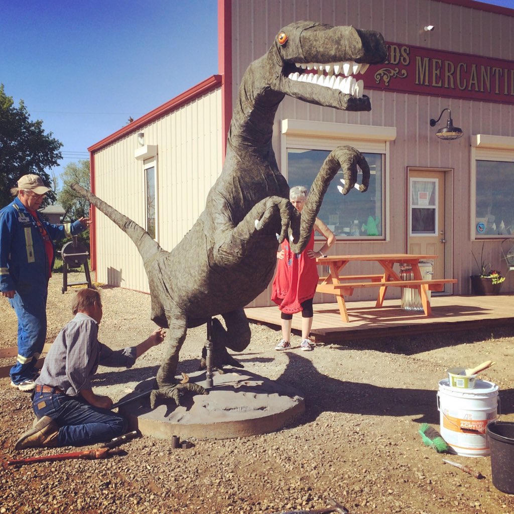 The Badlands Mercantile’s in Patricia, AB - new dinosaur statue is ready for it’s first photo op. @CanadianBadland <a href="/TravelAlberta/">Travel Alberta</a> #countyofnewell  #CanadaDay #localartists #saycheese #dontsitonthedinosaur