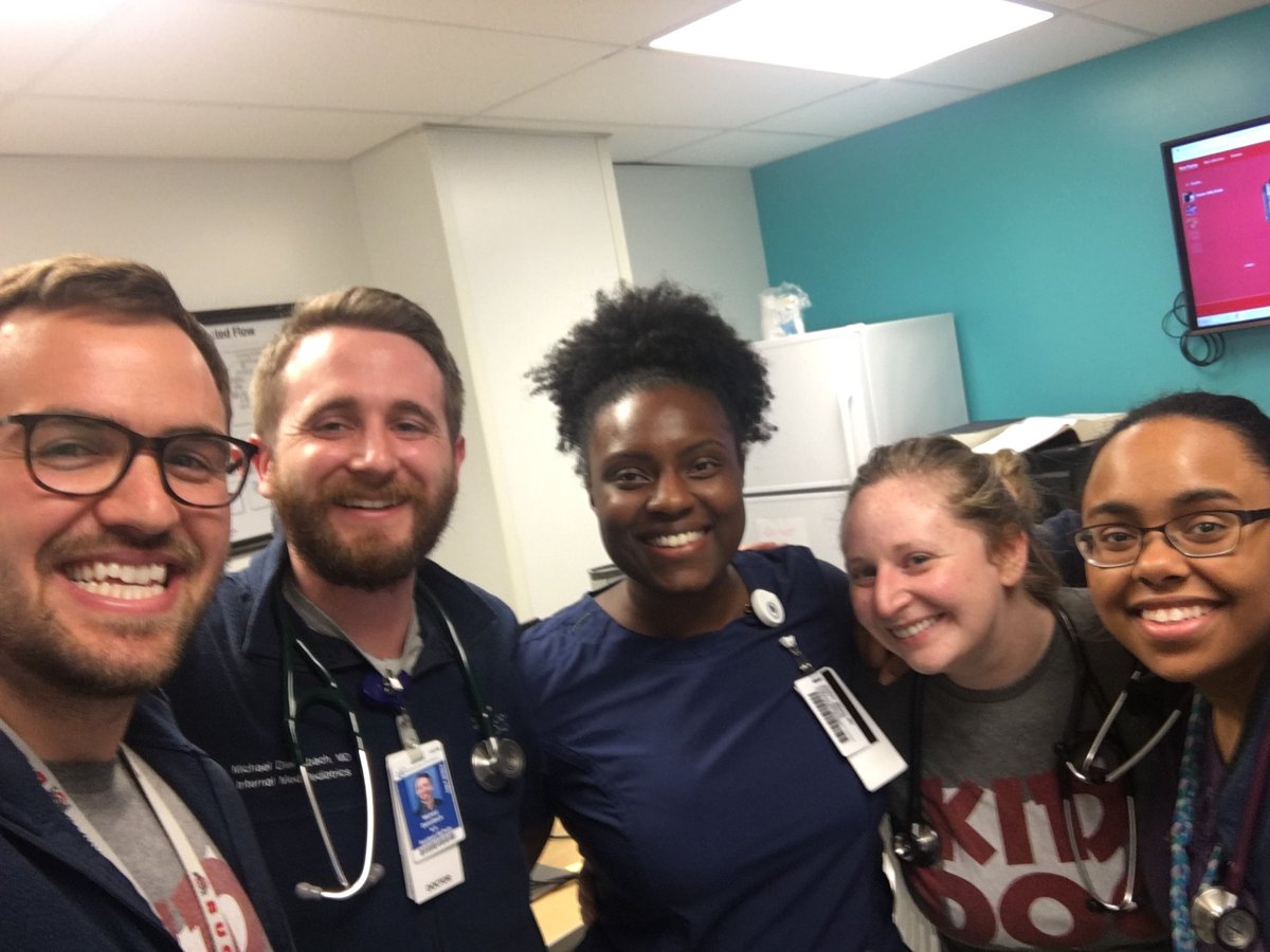 DocMcShelby's tweet photo. can't believe second year of #residency is just about over! So lucky to work with these fantastic folx. Infectious Diseases Team (-2) signing out πΆ
#kiddoc #peds @nationwidekids #onemorenight @rachelnash21 https://t.co/yneAdkh7c6