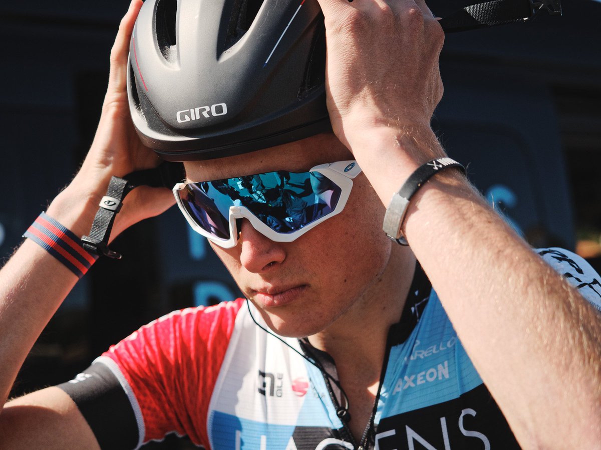 BIG, BIG ride by <a href="/ThomasRevard/">Thomas Revard</a> today at #USPro taking 7th place, while <a href="/eddieanderson44/">Edward  Anderson</a> just behind in 14th! #PROVEIT
(📷: <a href="/daveywilson/">DAVEY WILSON</a>)