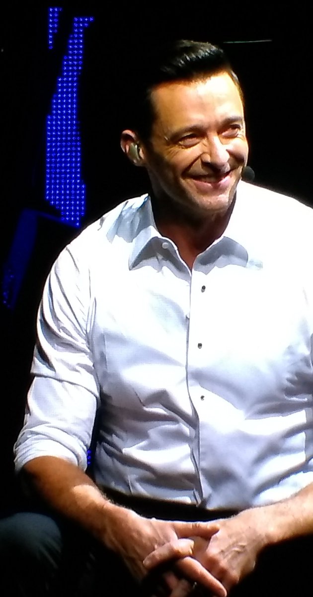 32rohara's tweet photo. Nothing like starting a vacation with Hugh Jackman live! https://t.co/NjrHcNlvvl