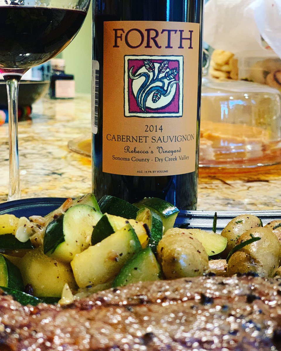 ErwinSandee's tweet photo. Family complete again so back so time to grill a nice steak, and open a nice wine, in this case the 2014 Cabernet Sauvignon from Forth our of Dry Creek Valley in Sonoma where we have so many good memories. #forth #forthwine #4th #j4th #drycreekvalley #winecoach #sonoma https://t.co/C9xHTlSzJJ