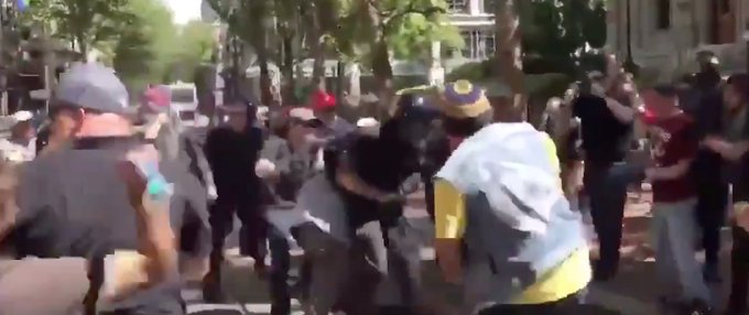 View image on Twitter