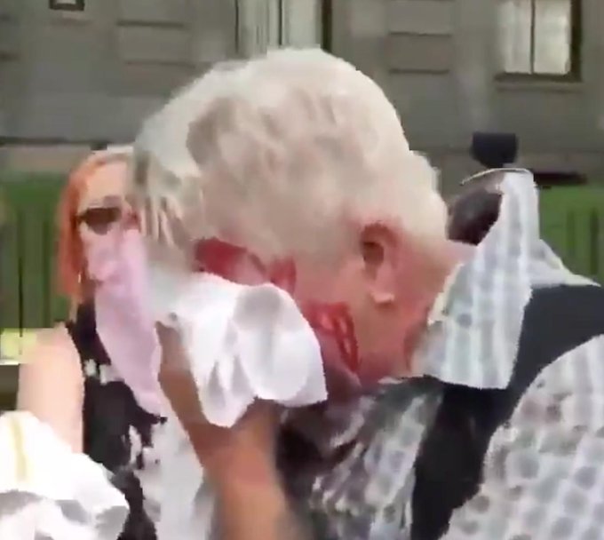 View image on Twitter