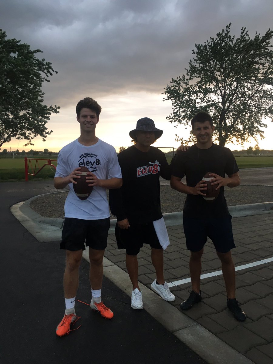 trevormessing's tweet image. Good work grinding with @Elev8QBacademy @elev8academy this past week in Minnesota‼️💪🏼@aaronpflugrad